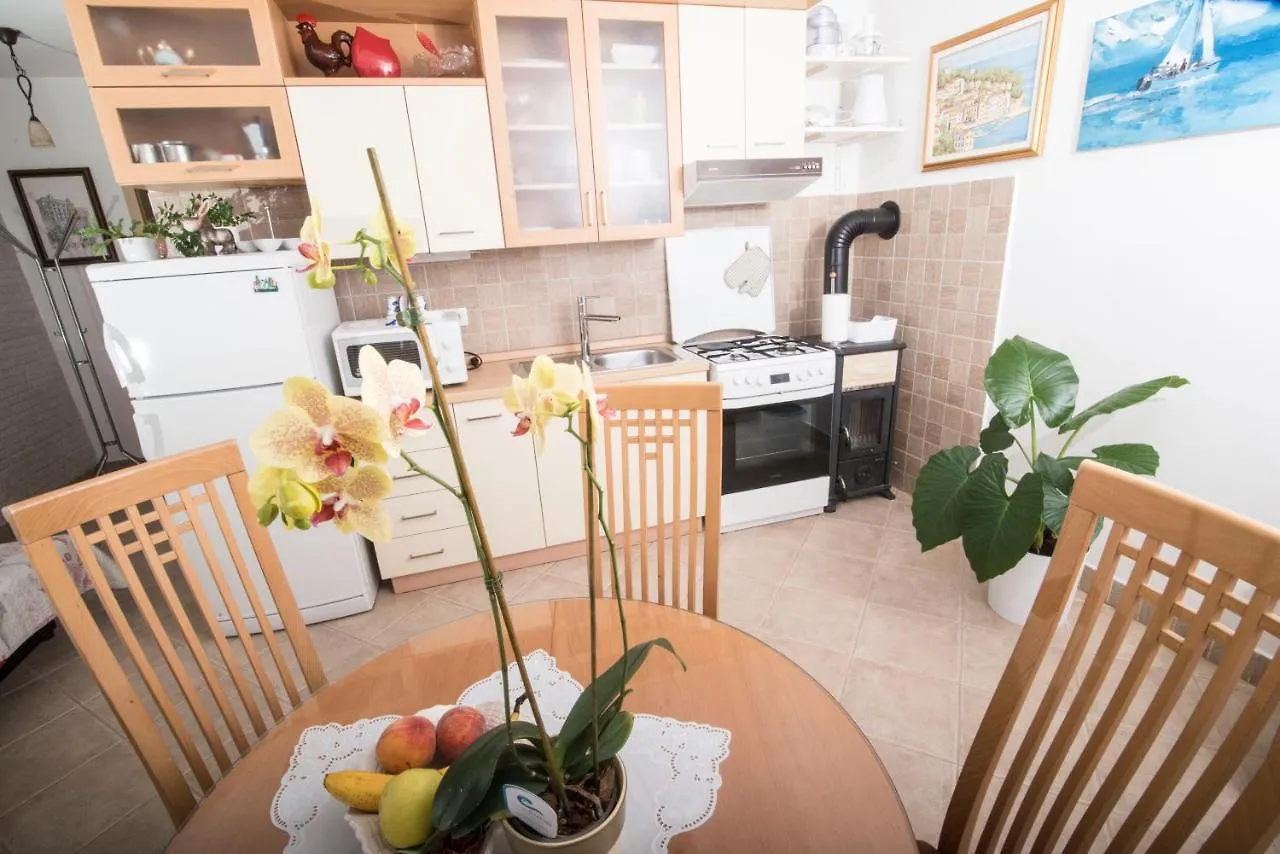 Apartment Alba Medveja Croatia
